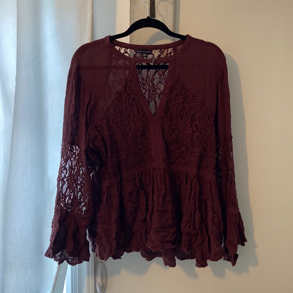 Maroon American Eagle Lace detail long sleeve